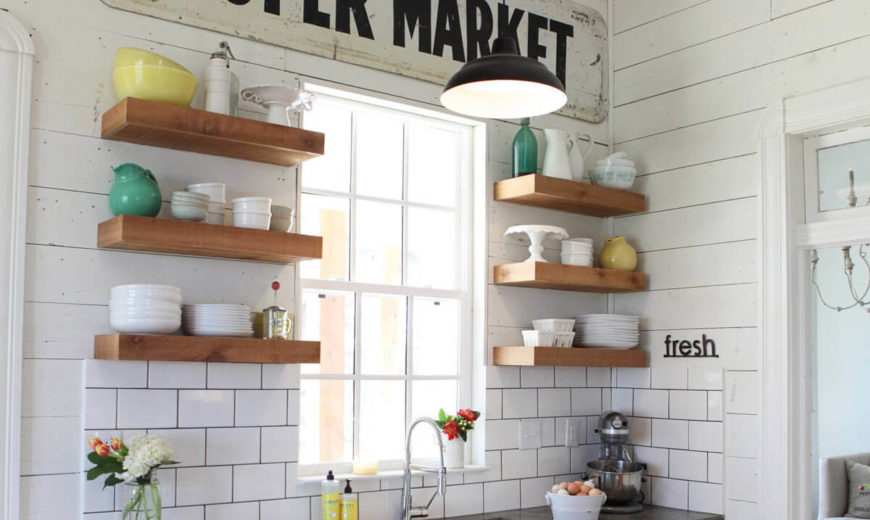 beautiful-shiplap-farmhouse-kitchen-870x520