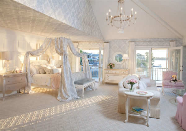Beautiful Canopy Bed Designs To Turn Your Bedroom Into A Fantasy Wonderland