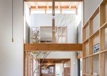 Fabulous-Japanese-home-in-white-and-wood-with-a-breezy-double-height-interior-217x155