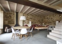 Mortar-and-stone-coupled-to-create-lovelu-interior-walls-on-the-lower-level-217x155