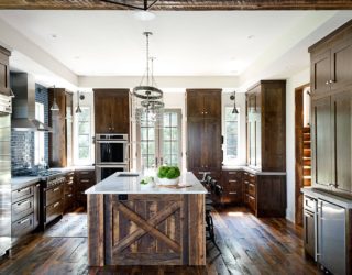 Trendy Kitchen Makeovers: 20 Wood Islands that Blend Warmth with Functionality