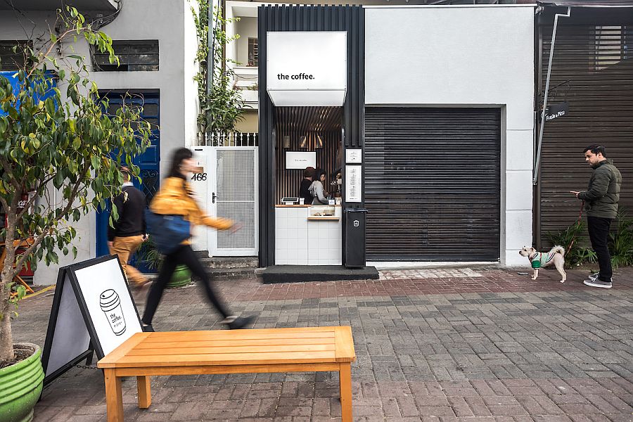 Space-savvy-and-small-coffee-shop-design-in-Brazil-with-aesthetic-design