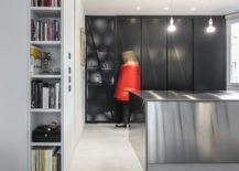 Wonderful-use-of-black-shapes-the-kitchen-cabinets-217x155