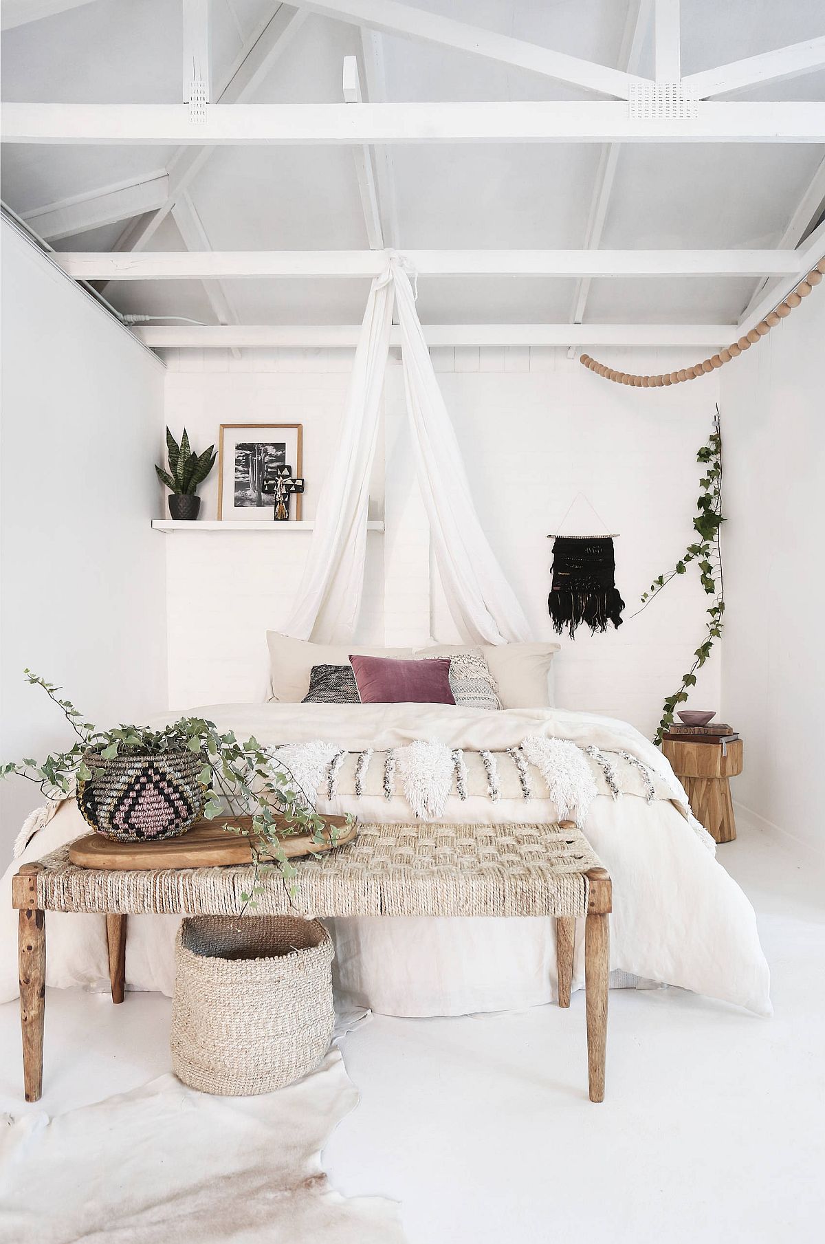 Bohemian beach style bedroom is easy on the eyes and senses