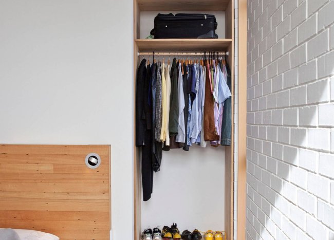 20 Small Apartment Closet Ideas that Save Space with Innovative Design ...