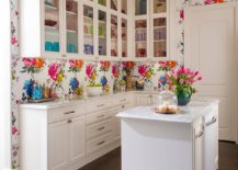 Flower-filled-kitchen-is-not-a-look-for-everyone-58611-217x155