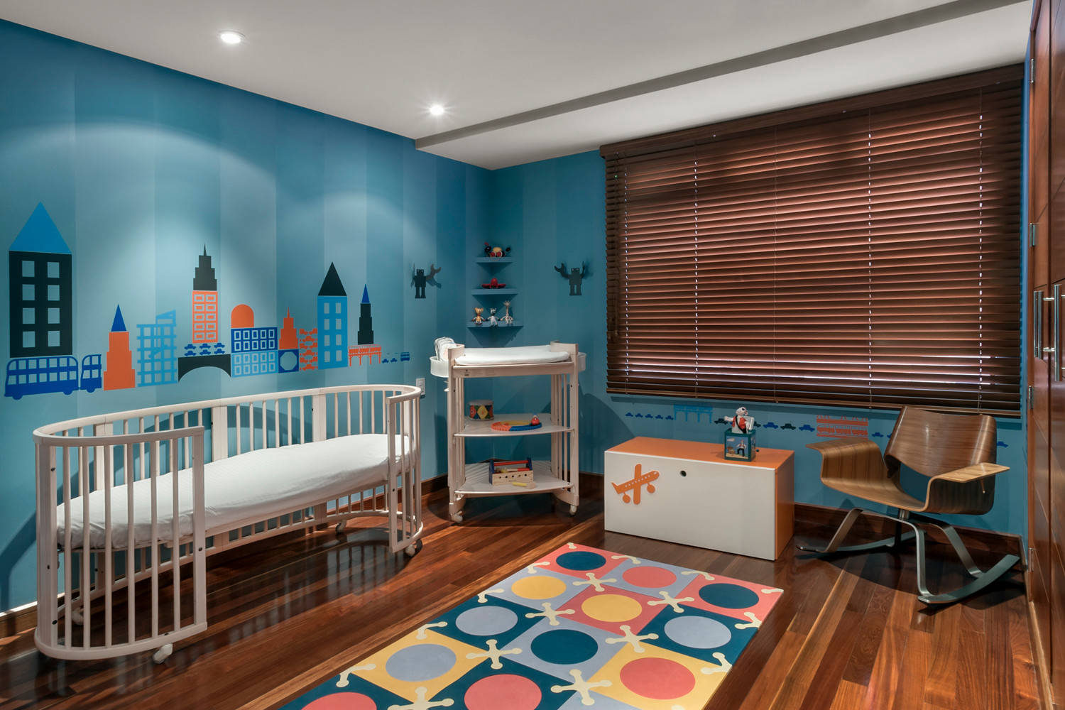 Fun rug brings pattern and color to the stylish kids' nursery