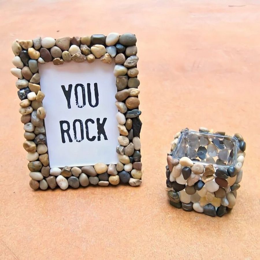 Easy to make photo frame crafted using rocks