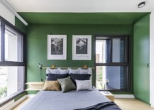 Exquisite-modern-bedroom-with-green-accent-wall-and-comfy-decor-12417-217x155