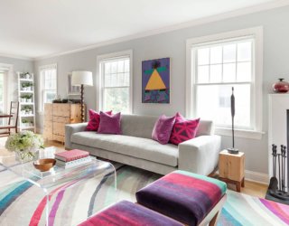 Accent Pillows in Multiple Colors: Must-Try Living Room Decorating Trend