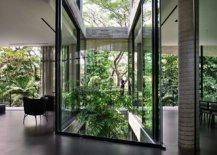 Natural-ventilation-flows-through-different-levels-of-the-house-thanks-to-the-lightwell-33814-217x155