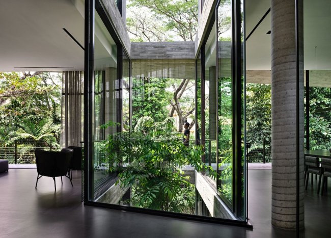 Exquisite Singapore Home with Geometric Façade Feels like an Oasis of ...