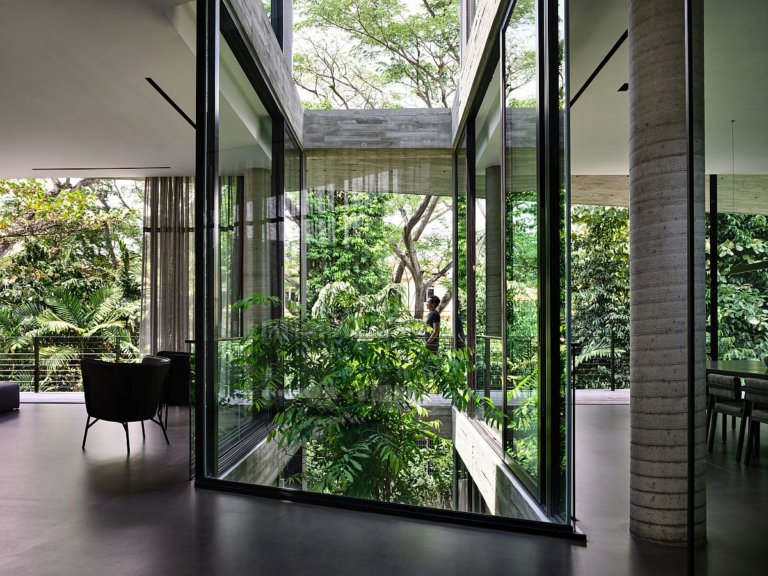 Exquisite Singapore Home with Geometric Façade Feels like an Oasis of ...