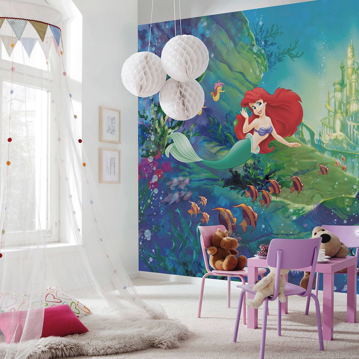 Perfect-little-playroom-for-your-little-princess-with-the-Little-Mermaid-mural-in-the-backdrop-47082