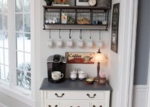 Small-and-stylish-coffee-station-for-the-traditional-kitchen-42492-217x155