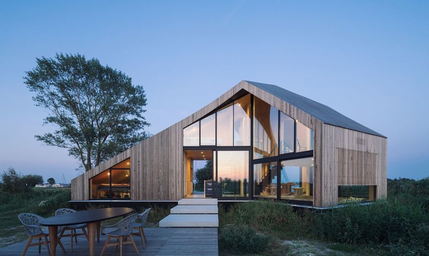Island Environment and Scenic Views Enliven Mesmerizing Dutch Holiday Home