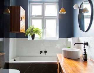 Small Bathrooms in Blue and White: Trendy and Timeless Duo