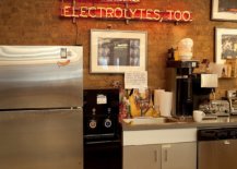 Express-your-food-philosophy-with-a-vintage-neon-sign-in-the-kitchen-40042-217x155