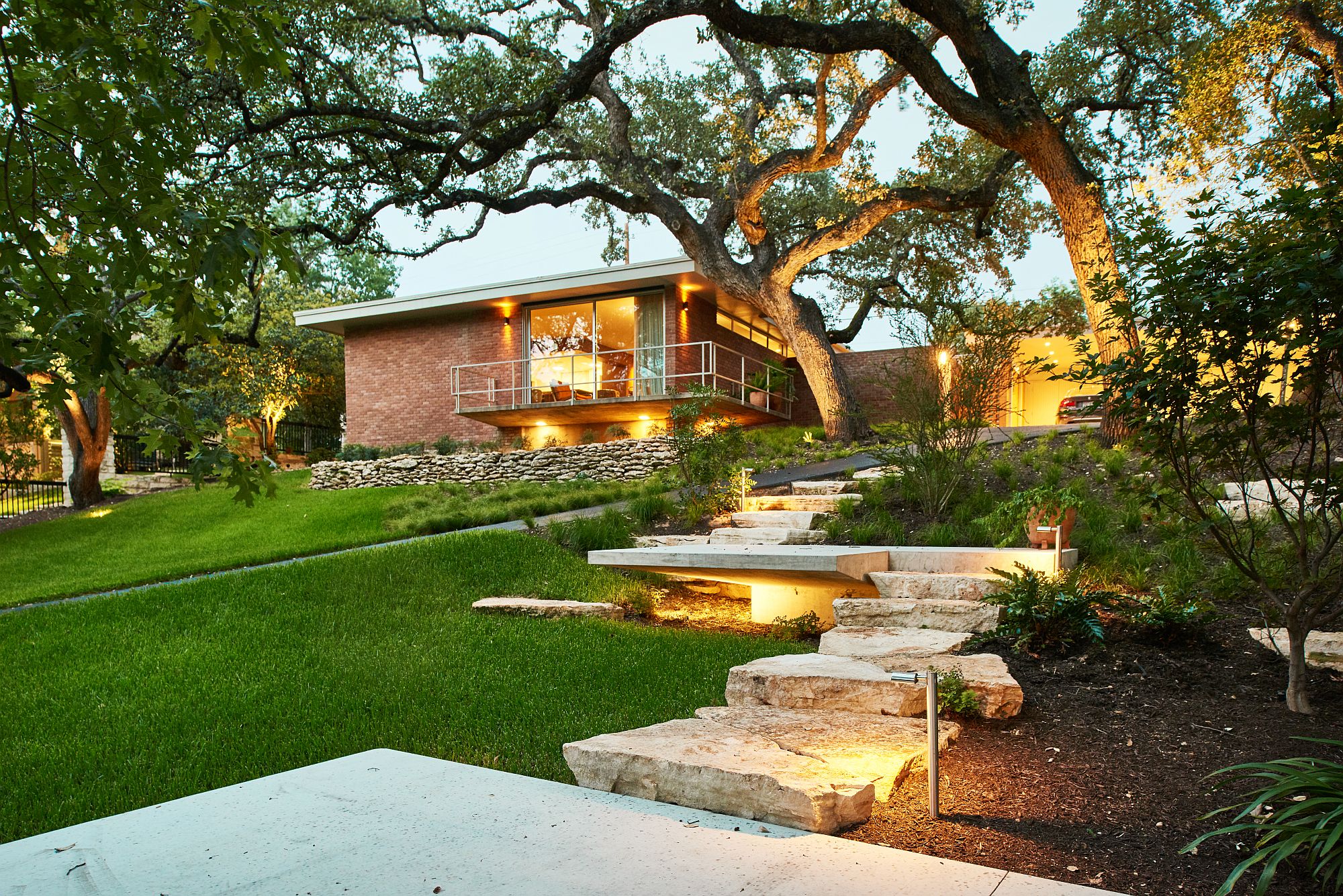 Fabulous Texas home sits atop a sloping hillside and offers fabulous views of the neighborhood