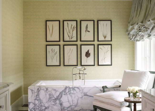 Decorating your Bathroom Walls: 15 Wall Art Ideas that Wow!