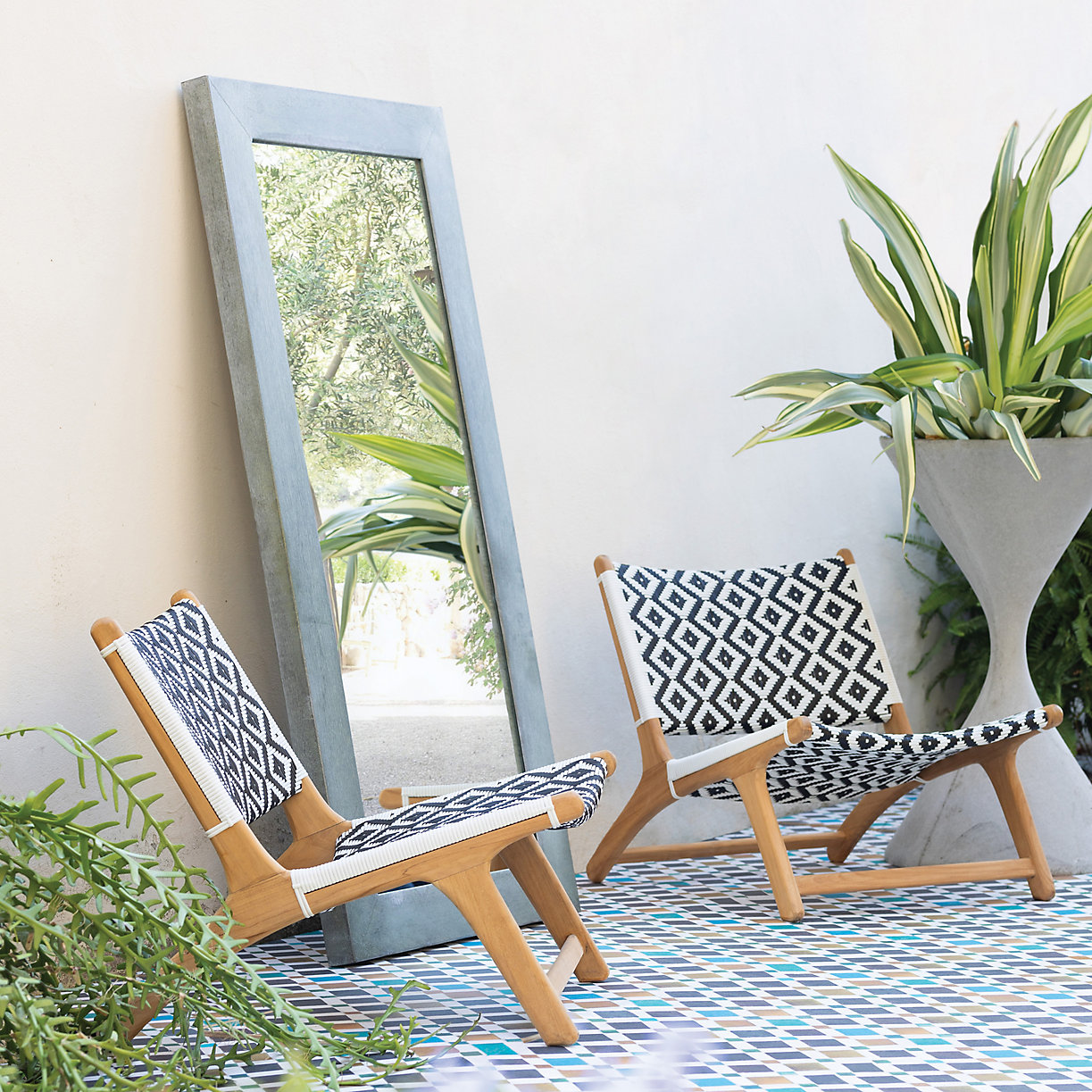 Outdoor-styling-and-furnishings-from-Terrain-50005