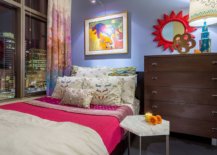 Skyline-of-Seattle-becomes-an-integral-part-of-this-small-bedroom-narrative-with-eclectic-style-98179-217x155
