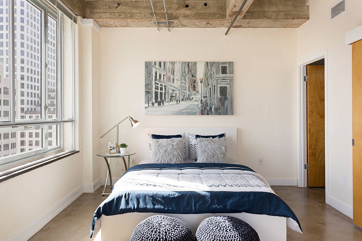 Bedroom that moves more towards modernity than towards industrial design