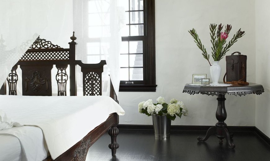 Dark and Dashing: Give Your Home a Sparkling Black Floor