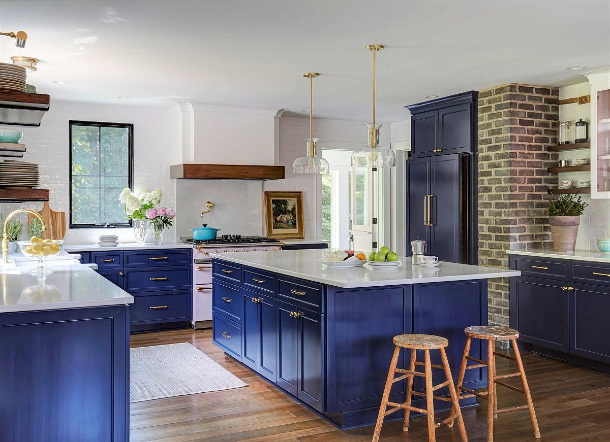 Desain Dapur Dengan Warna Biru Dan Pink