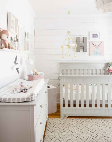 Cozy Farmhouse Style Nurseries in White and Wood: Best Ideas and ...