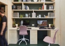 Open-modular-shelving-for-the-backyard-office-in-London-connected-with-the-garden-22608-217x155