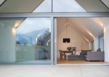 Sliding-glass-doors-separate-the-living-area-from-the-deck-outside-42659-217x155