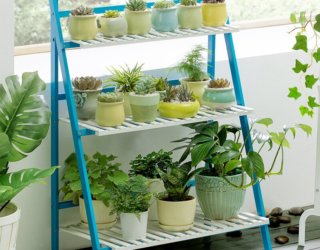 40 Outdoor Plant Stand Ideas for Your Summer Yard Refresh