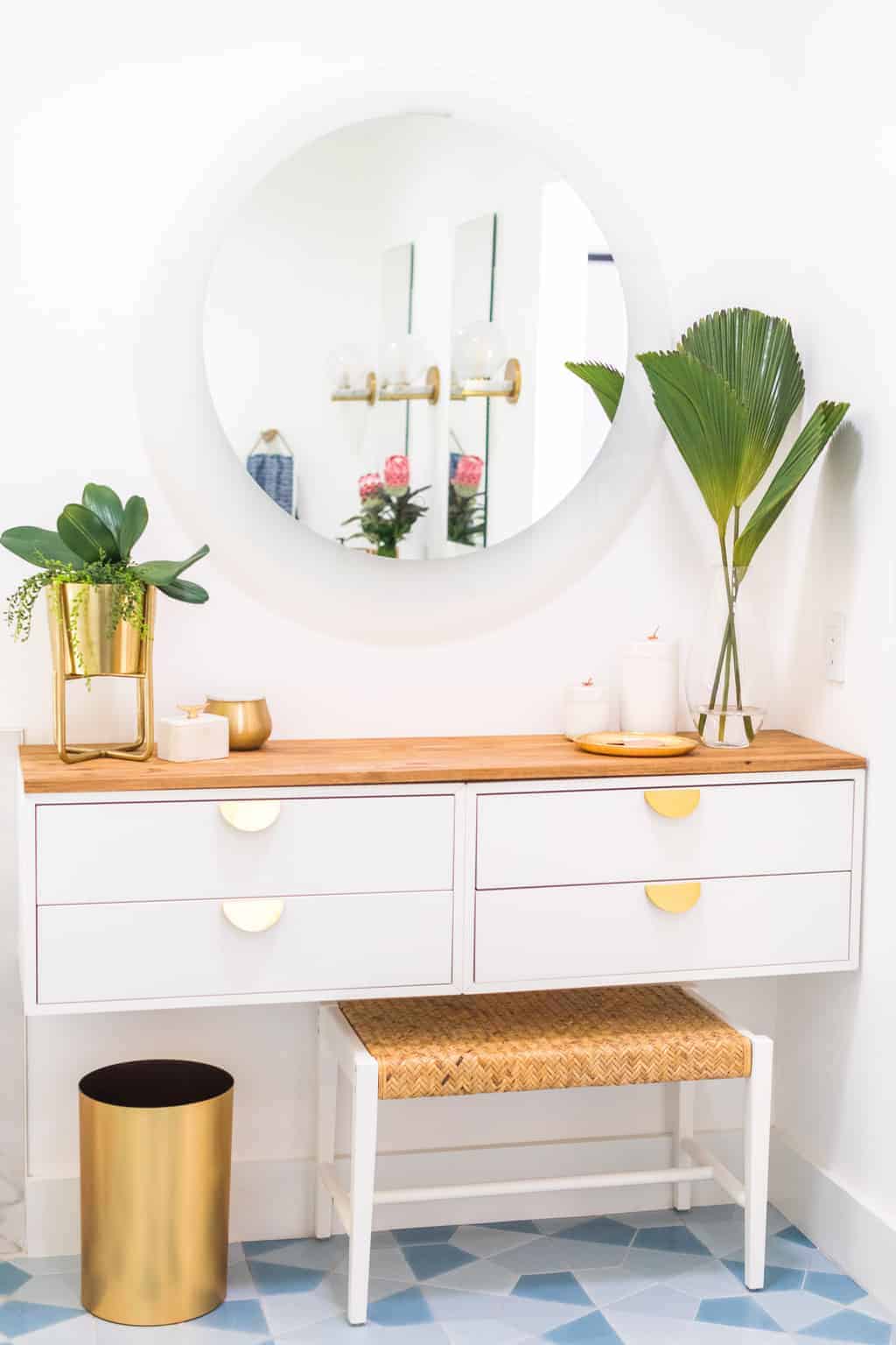 Floating vanity DIY from Sugar & Cloth