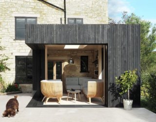 17th Century Cottage in Cotswolds Expanded Using a Delightful Modern Reading Room