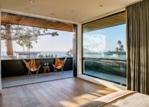 Small-balcony-and-glass-walls-provide-gorgeous-view-of-the-distant-ocean-from-the-bedroom-62398-217x155