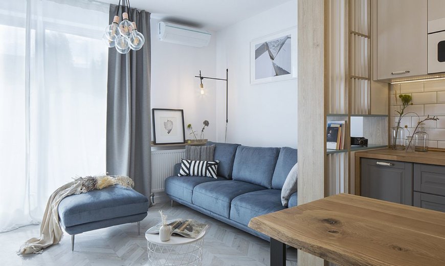 Navy Blue, Turquoise and Splashes of Yellow: Energetic Modern Bucharest Apartment