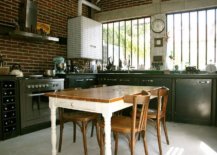 Corner-space-comes-in-mighty-handy-in-the-small-industrial-kitchen-with-exposed-brick-wall-backdrop-72228-217x155