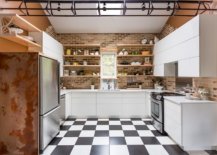 Different-finishes-and-textures-still-find-pace-next-to-one-another-in-this-small-modern-industrial-kitchen-77160-217x155