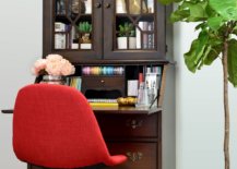 Freestanding-wooden-desk-along-with-storage-space-creates-this-fabulous-little-crafing-zone-34949-217x155