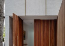 Large-wooden-doors-welcome-you-at-the-contemporary-Aussie-home-18214-217x155