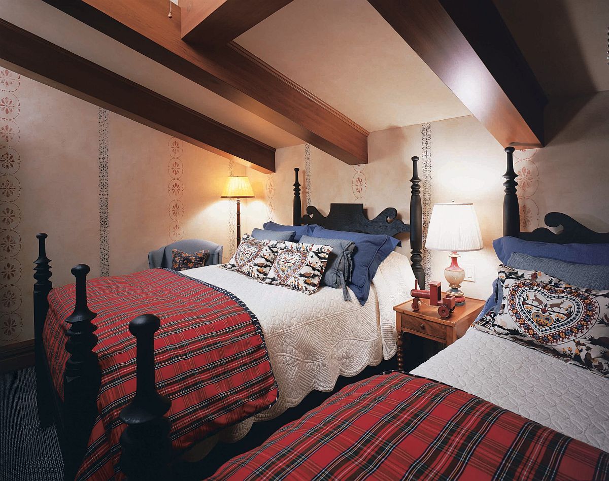 Plaid is perfect for the cabin-styled bedroom with farmhouse influences