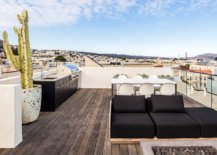 Rooftop-escape-of-San-Francisco-home-with-small-kitchen-and-barbecue-in-the-corner-55591-217x155