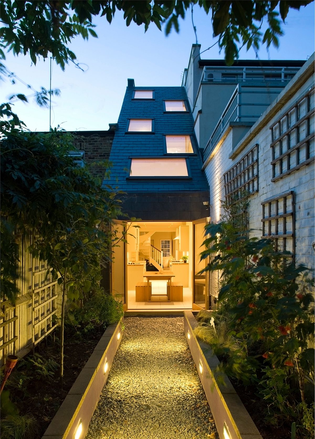 Beautiful and innovative home in London is one of the slimmest on the planet!