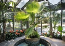 Brilliant-tropical-touches-turn-the-hot-tub-feature-into-an-absolute-showstopper-49685-217x155