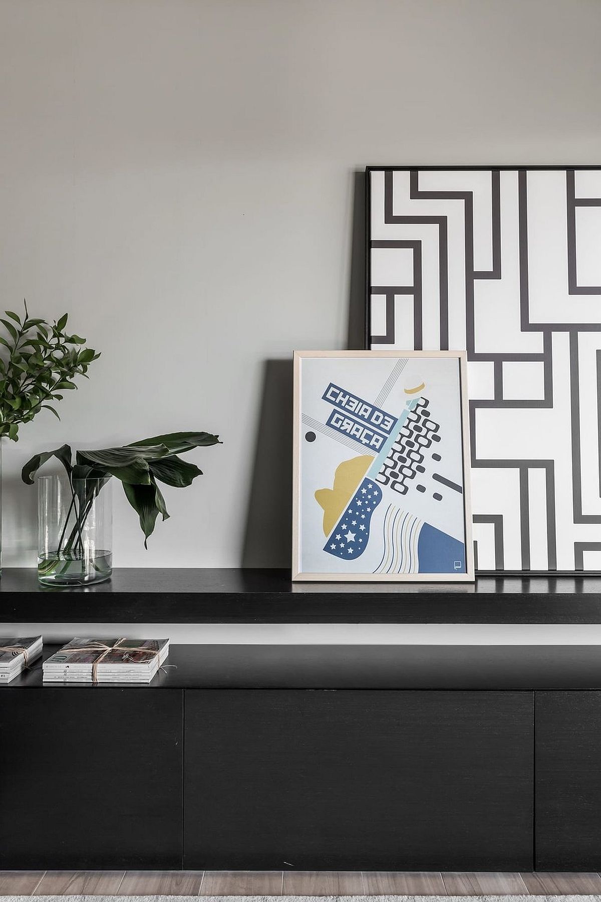 Decorating the living room in a modern casual style with a bit of geo flair