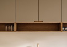 Gorgeous-kitchen-cabinets-in-laminated-plywood-along-with-oak-accents-61023-217x155