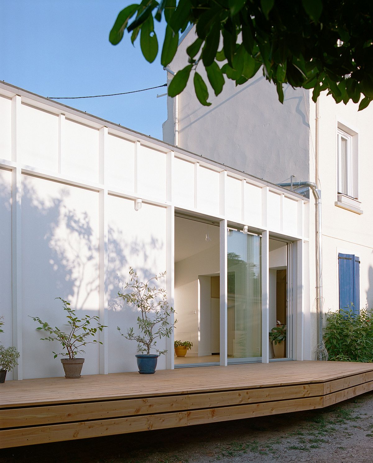 Jetty-styled elevated platform keeps the home safe from frequent floods