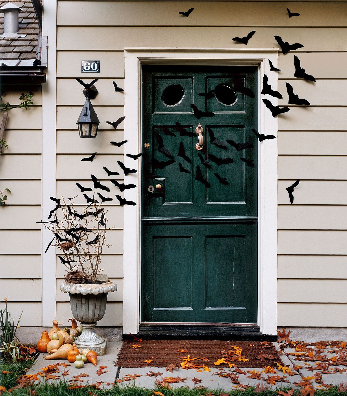 DIY-front-door-Halloween-decorating-idea-with-bats-and-more-81527