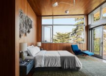 Gorgeous-and-cozy-bedroom-in-wood-with-custom-lighting-is-connected-with-the-outdoors-56388-217x155